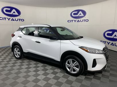 Used 2025 Nissan Kicks Play S
