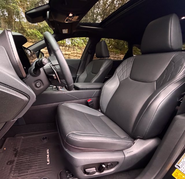 Certified 2025 Lexus RX 350 Premium AWD/4WD image 18