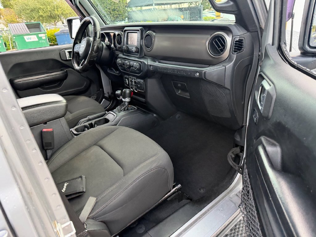 Used 2020 Jeep Wrangler Unlimited Sport S AWD/4WD image 14