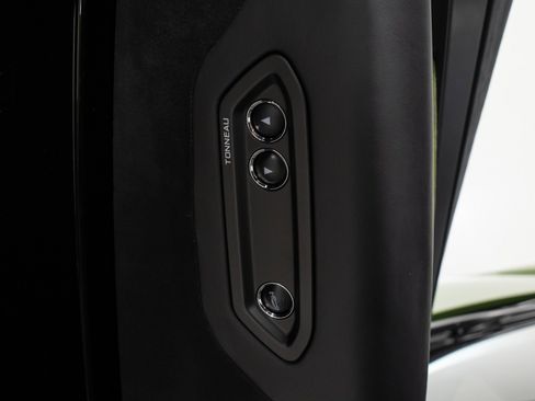 Used 2025 McLaren 750S Spider image 46