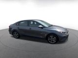 Used 2023 Kia Forte LXS image 2