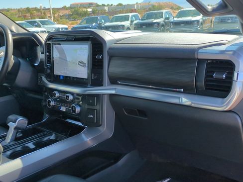 Used 2025 Ford F150 Lariat AWD/4WD image 30
