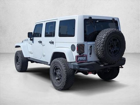 Used 2017 Jeep Wrangler Unlimited Rubicon AWD/4WD image 8