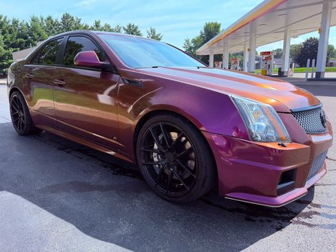 Used 2009 Cadillac CTS V RWD image 3