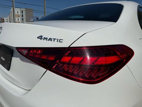 Used 2025 Mercedes-Benz C 300 4MATIC Sedan image 9