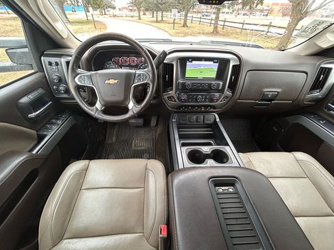 Used 2017 Chevrolet Silverado 2500 LTZ image 12