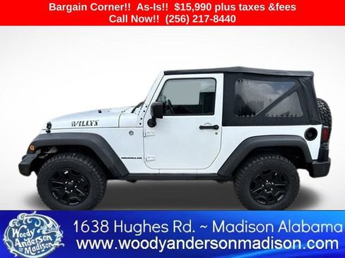 Used 2015 Jeep Wrangler Sport AWD/4WD image 3