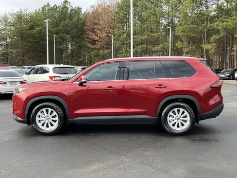 Used 2025 Toyota Grand Highlander FWD image 7