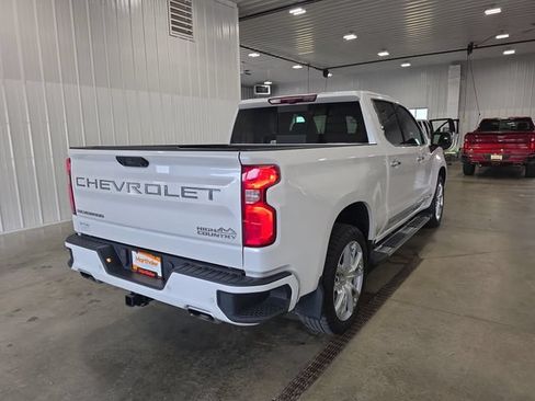 Used 2024 Chevrolet Silverado 1500 High Country w/ Technology Package AWD/4WD image 8
