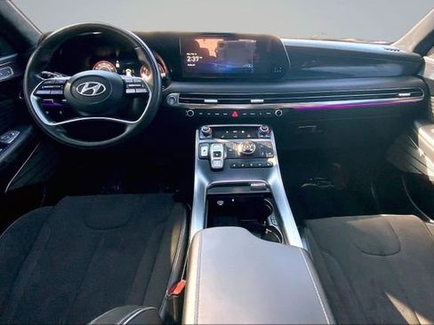 Used 2024 Hyundai Palisade Calligraphy image 15