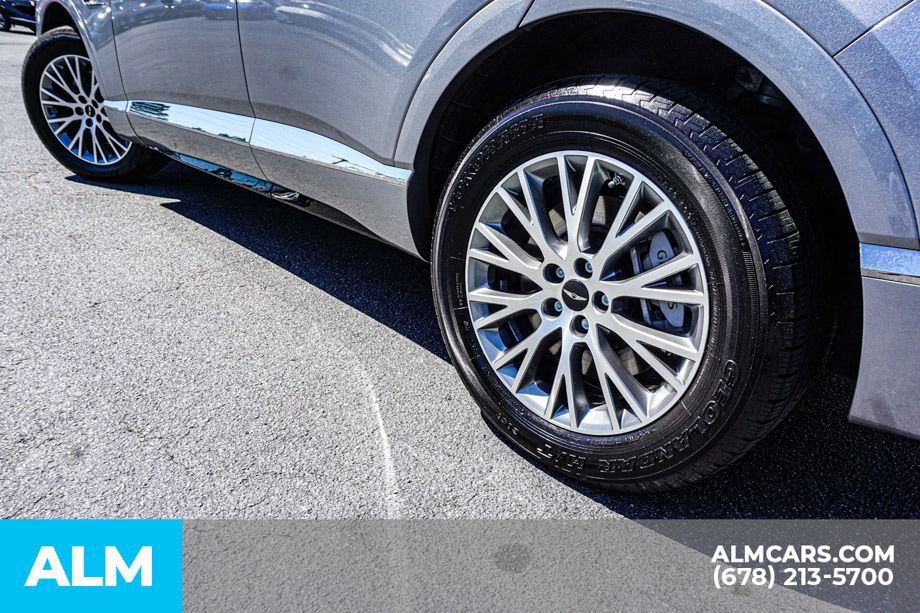 Used 2025 Genesis GV80 2.5T Standard AWD/4WD image 15