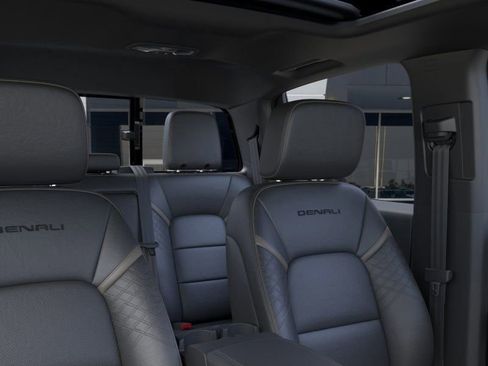 New 2026 GMC Canyon Denali image 24