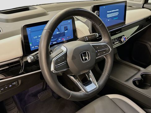 Used 2025 Honda Prologue Elite image 18