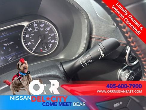 Used 2025 Nissan Sentra SR w/ SR Premium Package FWD image 18