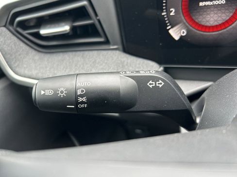 New 2026 Nissan Kicks SV w/ SV Premium Package FWD image 28