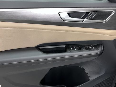 New 2026 Volkswagen Atlas Cross Sport SE image 17