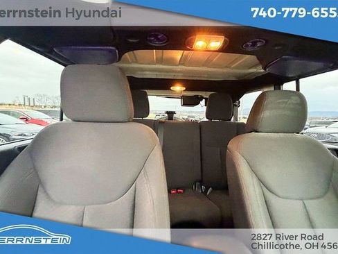 Used 2017 Jeep Wrangler Unlimited Sport w/ Quick Order Package 24S image 23