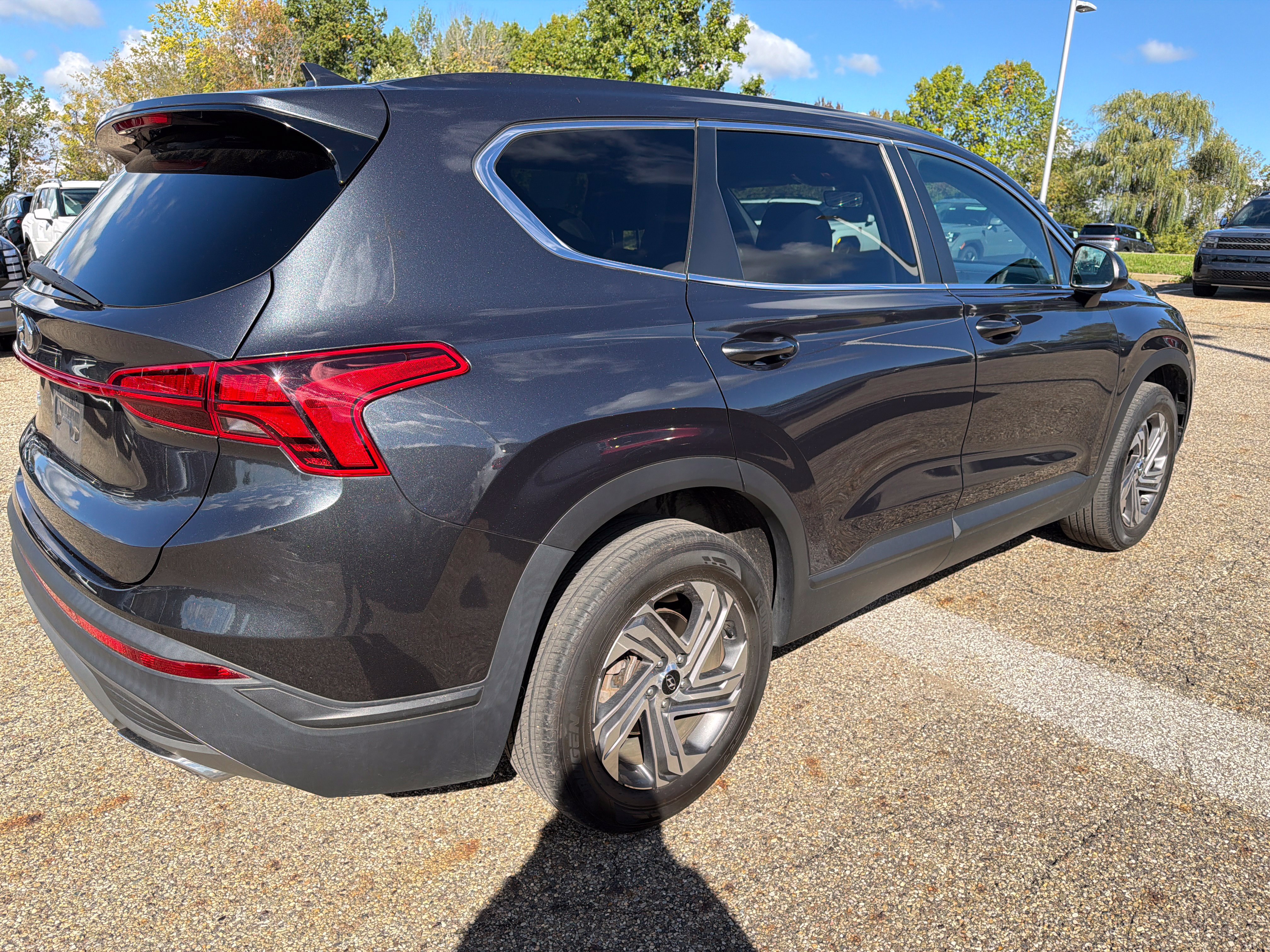 Certified 2023 Hyundai Santa Fe SE FWD image 5