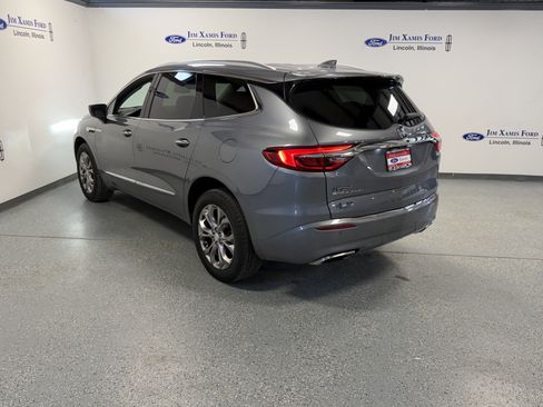 Used 2020 Buick Enclave Avenir w/ Avenir Technology Package FWD image 31