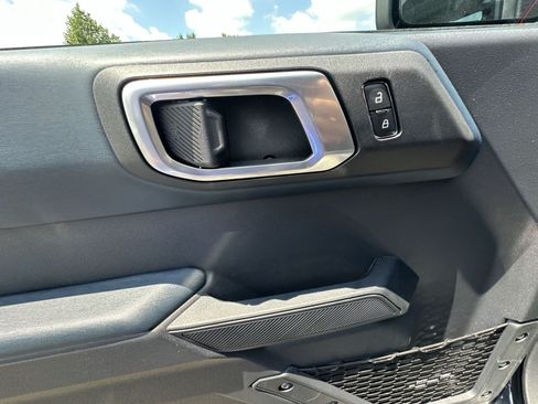 New 2026 Ford Bronco Heritage Edition AWD/4WD image 39