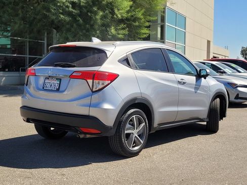 Used 2022 Honda HR-V EX image 6