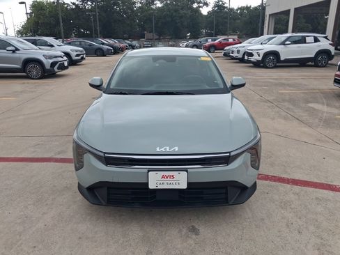 Used 2025 Kia K4 FWD image 5
