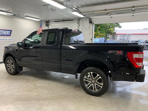 Used 2021 Ford F150 XL w/ Equipment Group 101A High image 3