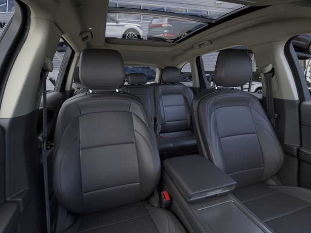 New 2026 Lincoln Nautilus Premier w/ Equipment Group 102A AWD/4WD image 11