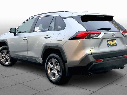 New 2025 Toyota RAV4 XLE image 12