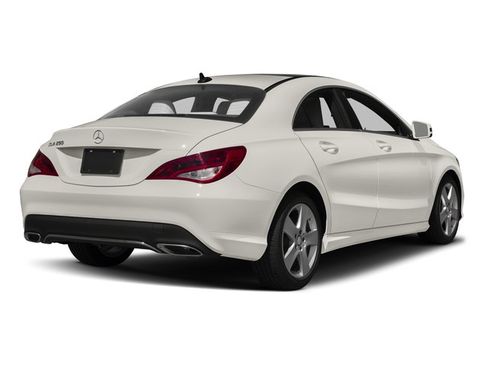 Used 2018 Mercedes-Benz CLA 250 4MATIC image 2