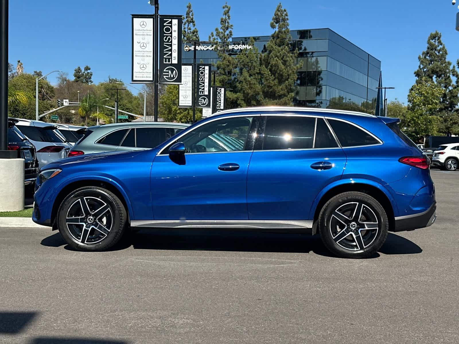 Used 2026 Mercedes-Benz GLC 300 4MATIC image 6