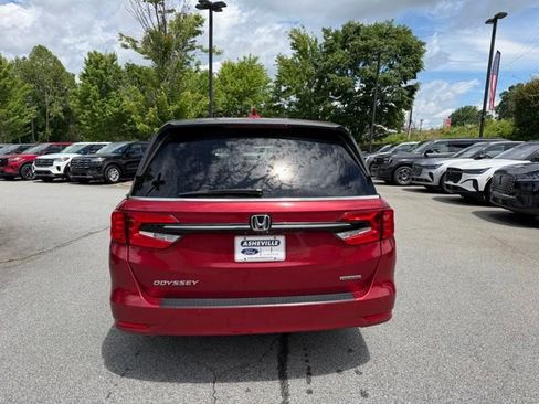 Used 2022 Honda Odyssey Touring image 4
