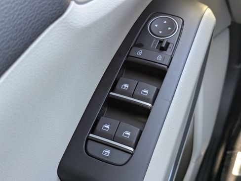 New 2025 Kia Soul LX image 23