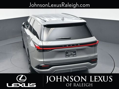 New 2026 Lexus TX 500h AWD image 27