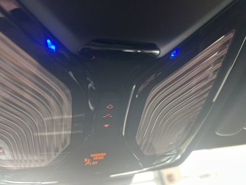 Used 2022 BMW M340i xDrive w/ Premium Package image 10