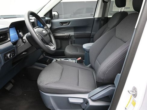 New 2025 Ford Maverick XL w/ Equipment Group 102A image 21