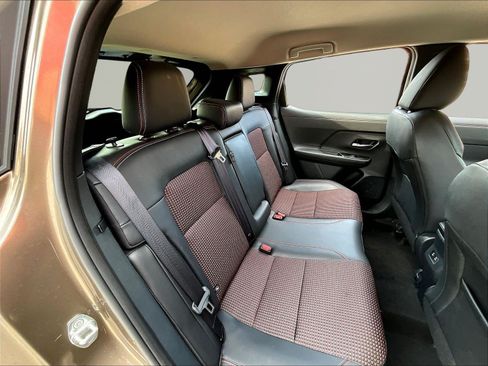 Used 2026 Nissan Kicks SR w/ Cold Weather Package AWD/4WD image 25