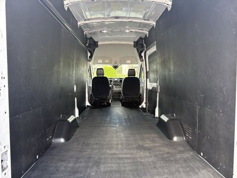 Used 2023 Ford Transit 250 148 High Roof Extended w/ Load Area Protection Package RWD image 32