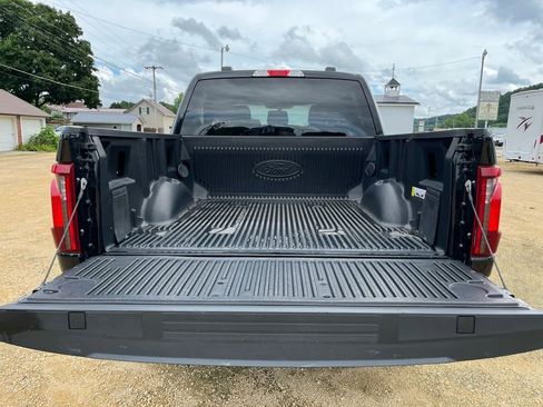 Used 2024 Ford F150 XLT image 11