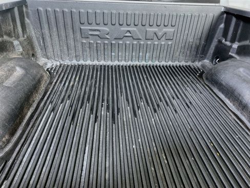 Used 2022 RAM 1500 Big Horn AWD/4WD image 25