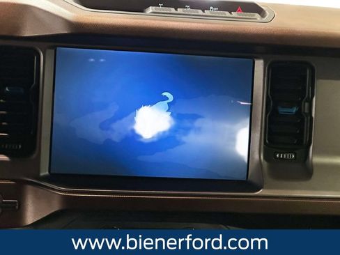 Certified 2022 Ford Bronco Outer Banks AWD/4WD image 17