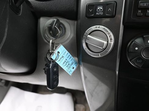 Used 2006 Toyota 4Runner Sport AWD/4WD image 23