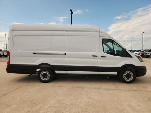 New 2026 Ford Transit 350 148 High Roof Extended w/ Load Area Protection Package RWD image 7
