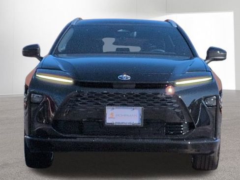 New 2026 Toyota Crown Signia Limited image 2