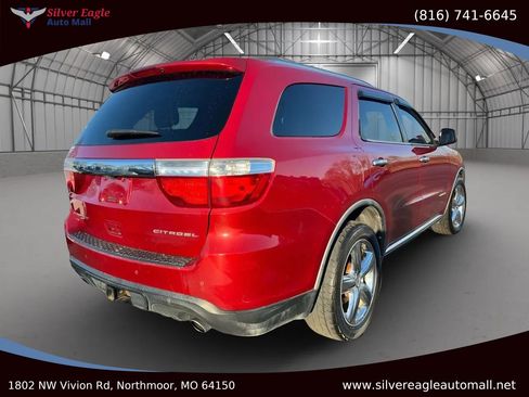 Used 2011 Dodge Durango Citadel w/ Trailer Tow Group IV image 3