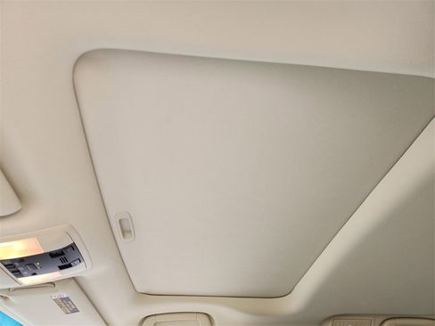 Used 2019 Lexus GX 460 image 25