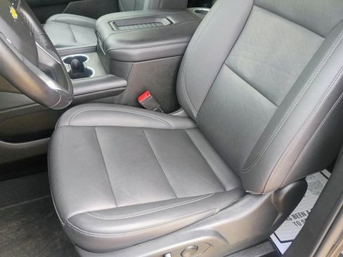 Used 2022 Chevrolet Tahoe LT AWD/4WD image 22