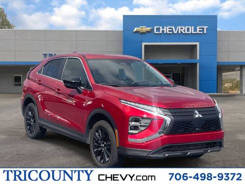 Used 2024 Mitsubishi Eclipse Cross LE image 1