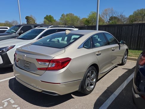 Used 2018 Honda Accord EX-L image 7