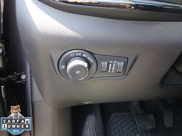 Certified 2022 Jeep Compass Trailhawk w/ Sun and Sound Group AWD/4WD image 36